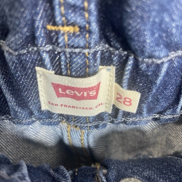Levi's Jeans High Rise Paperbag Jeans size 28 Blue Denim Tapered Relaxed Casual - Picture 5 of 9